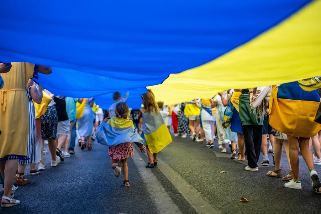 Державні і народні символи України державні символи україни гімн
